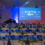 Verkostoitumisillallinen Evertiq Expossa